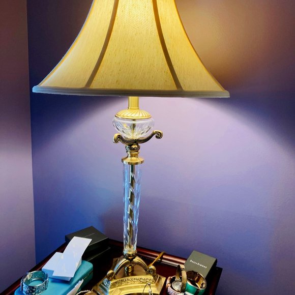 Bombay Other - Authentic Bombay Table Lamp